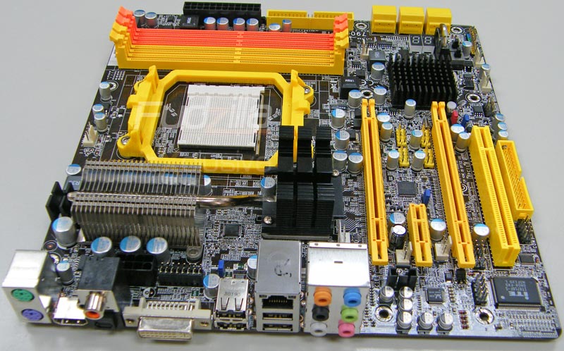 dfi_lanparty_jr_790gx_m2rs_large